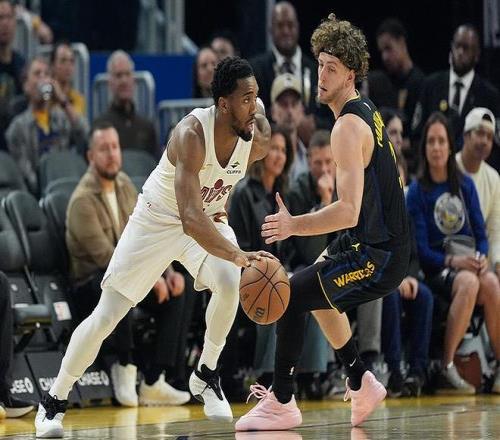 新加坡女将,诺莎希达在,亚洲残障人,新葡京,新葡京app,新葡京娱乐,新普京赌场